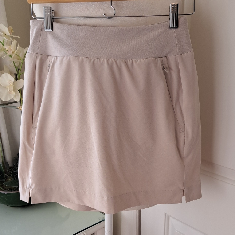 Athleta Womens Soho Athletic/Golf/Tennis/Athleisure 16.5" Beige Skort/Shorts 4